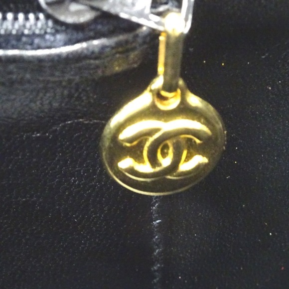 CHANEL Chain Shoulder Bag Deca Coco Mark Lambskin Black - Picture 16 of 16